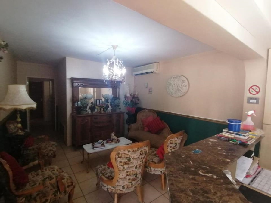 9 Bedroom Property for Sale in West End Northern Cape